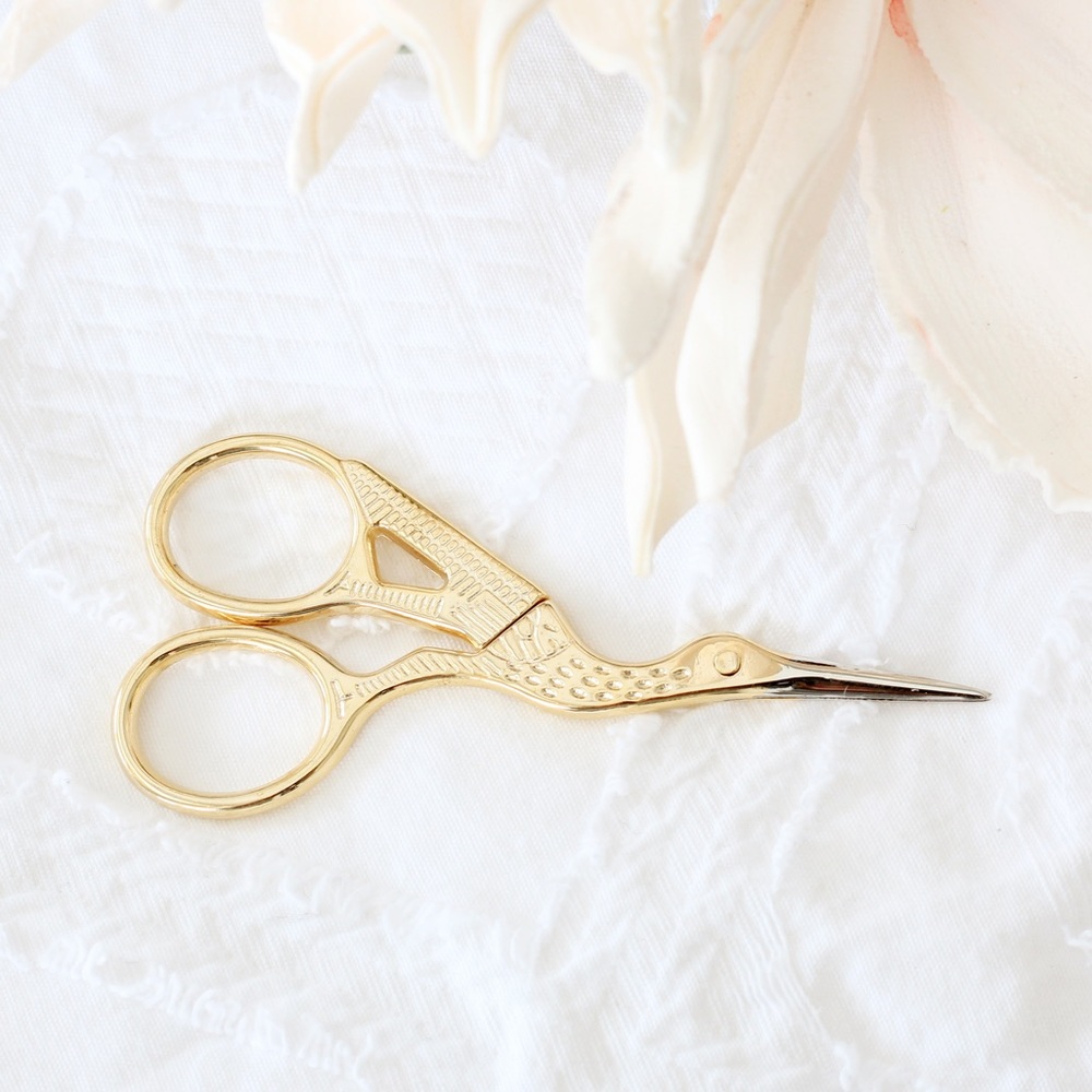 5/$20 Gold Bird Needlepoint Scissors